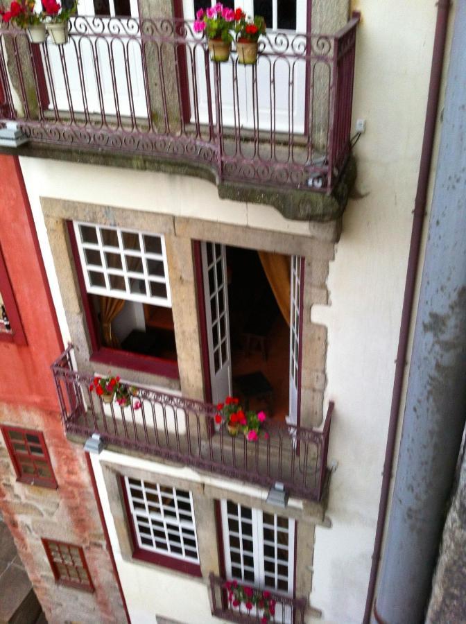 Historical Porto Apartment Room photo